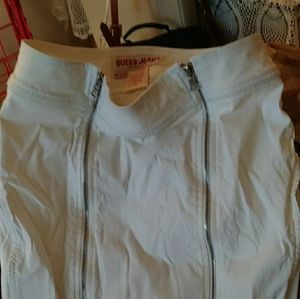 Guess white zipper skirt.